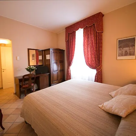 Ca' Rossa Hotel San Giovanni in Croce